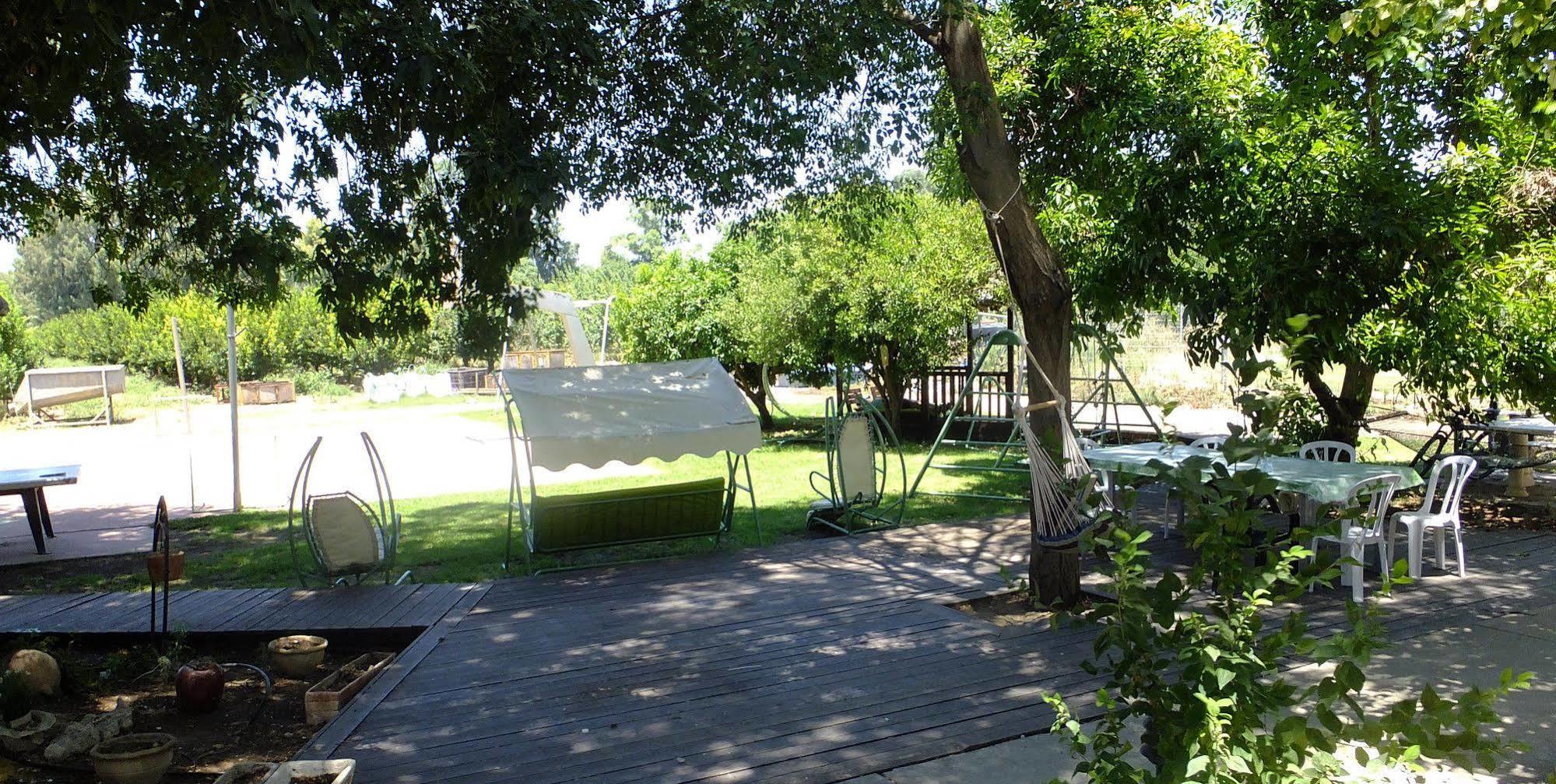 Nuriel Fruit & Guest House Sheʼar Yashuv Exteriér fotografie